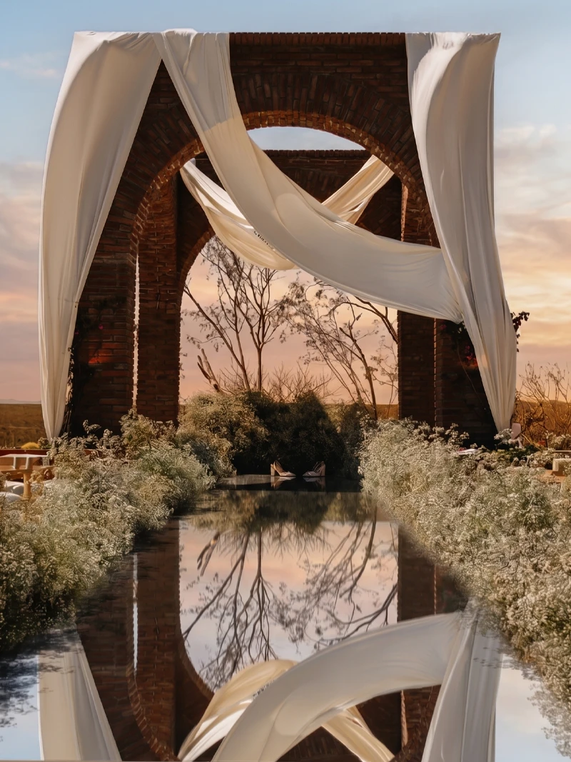 Custom romantic evening illumination design for weddings