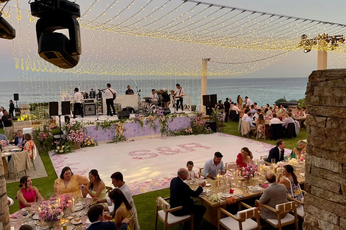 Bridal aisle production VVR Pro